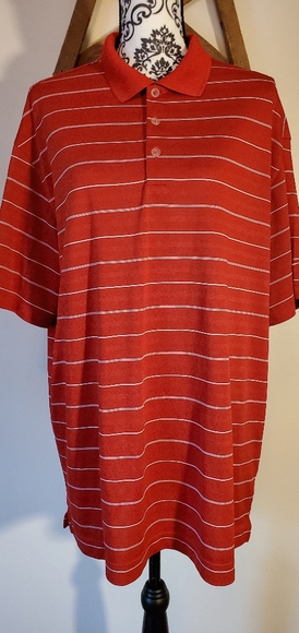 Nike Other - Nike Golf Men's Shirt EUC